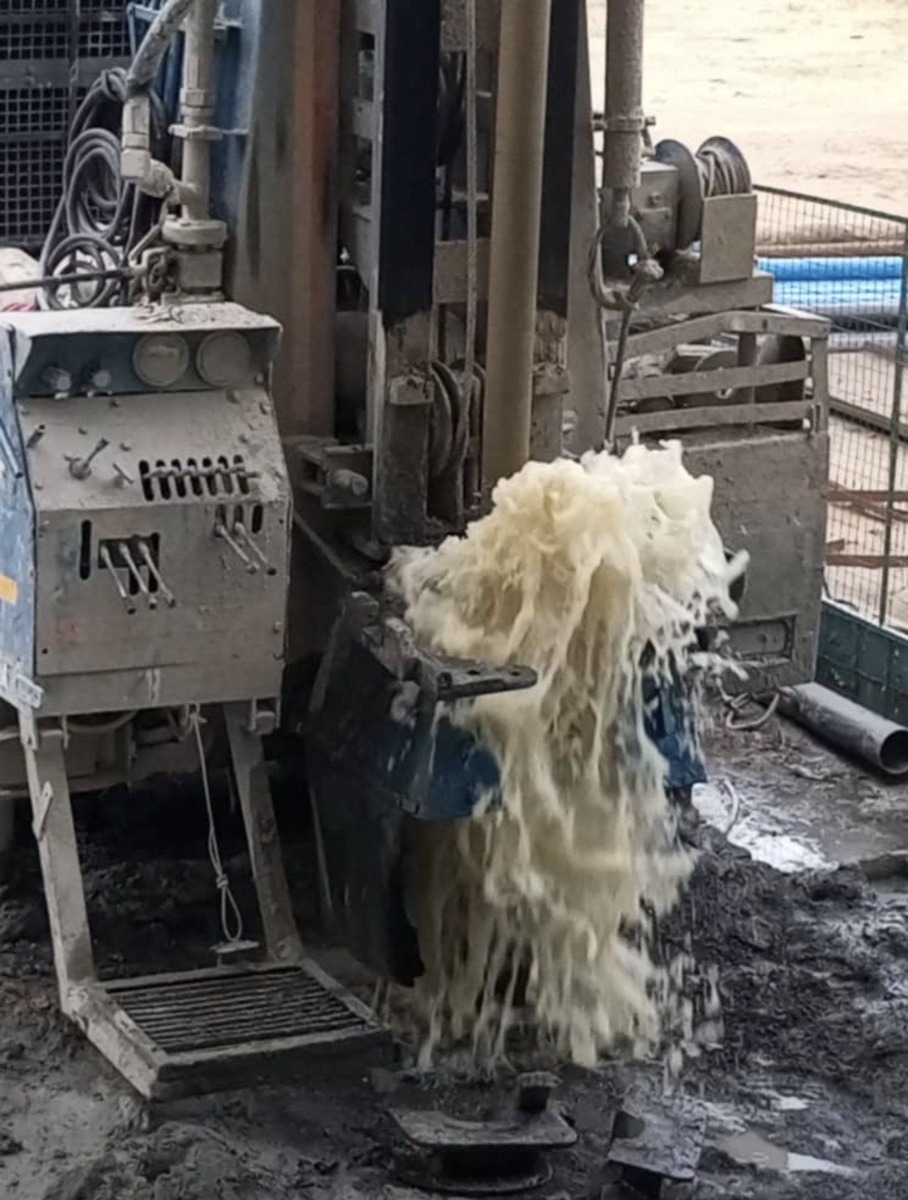 Drilling of Borehole Air/Rotary